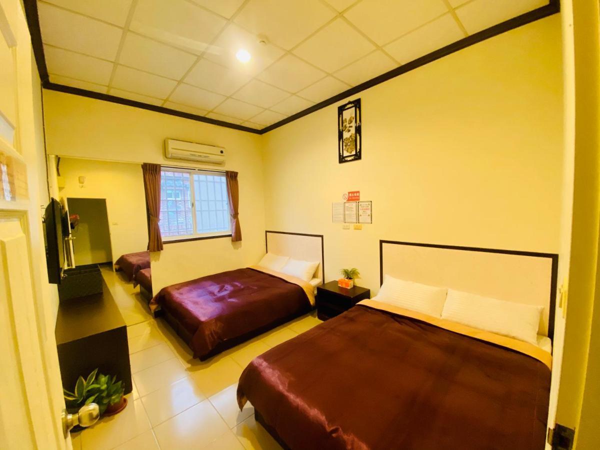 Sunmoonlake Sunflower House Юйчи Экстерьер фото
