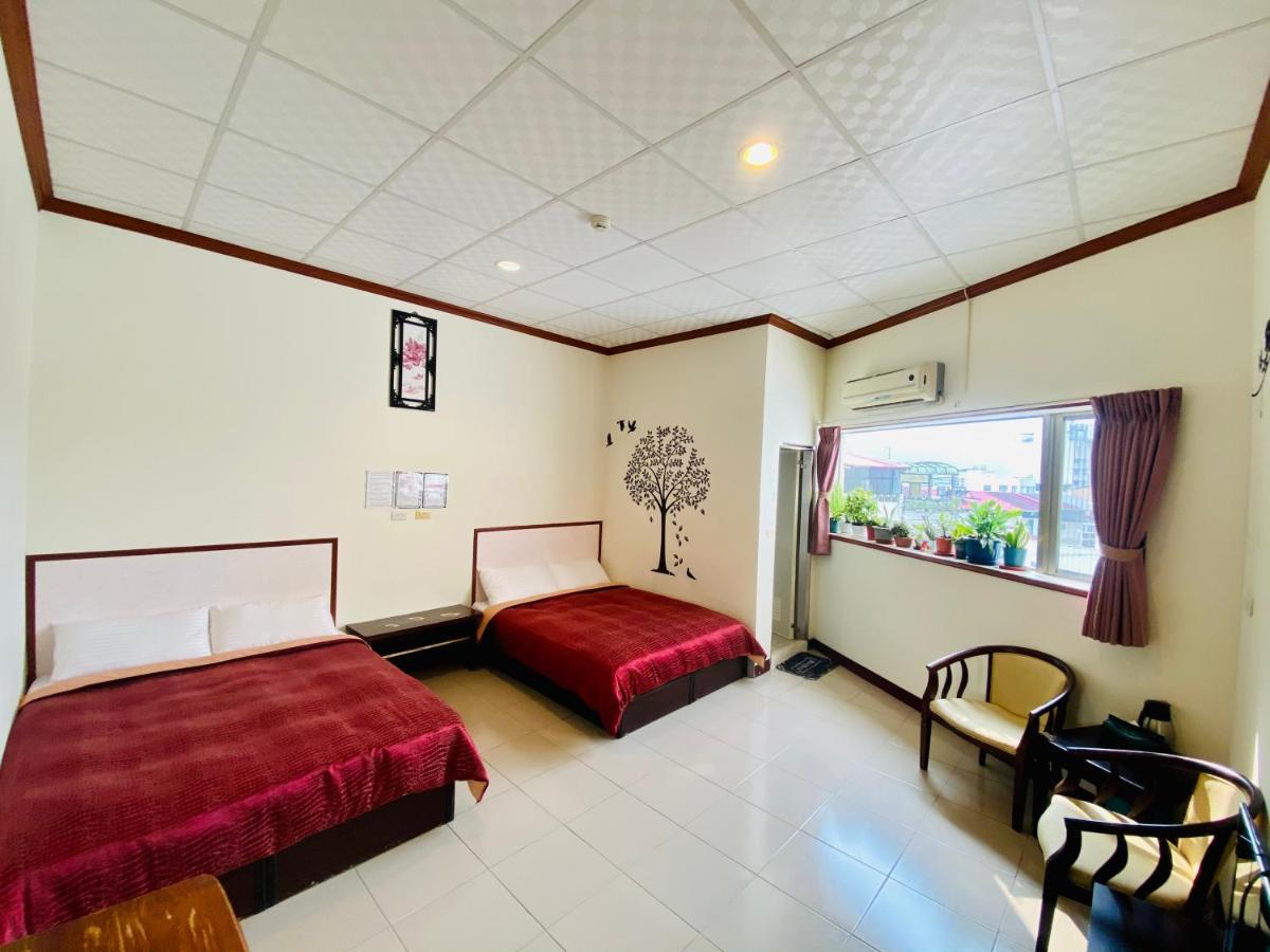 Sunmoonlake Sunflower House Юйчи Экстерьер фото